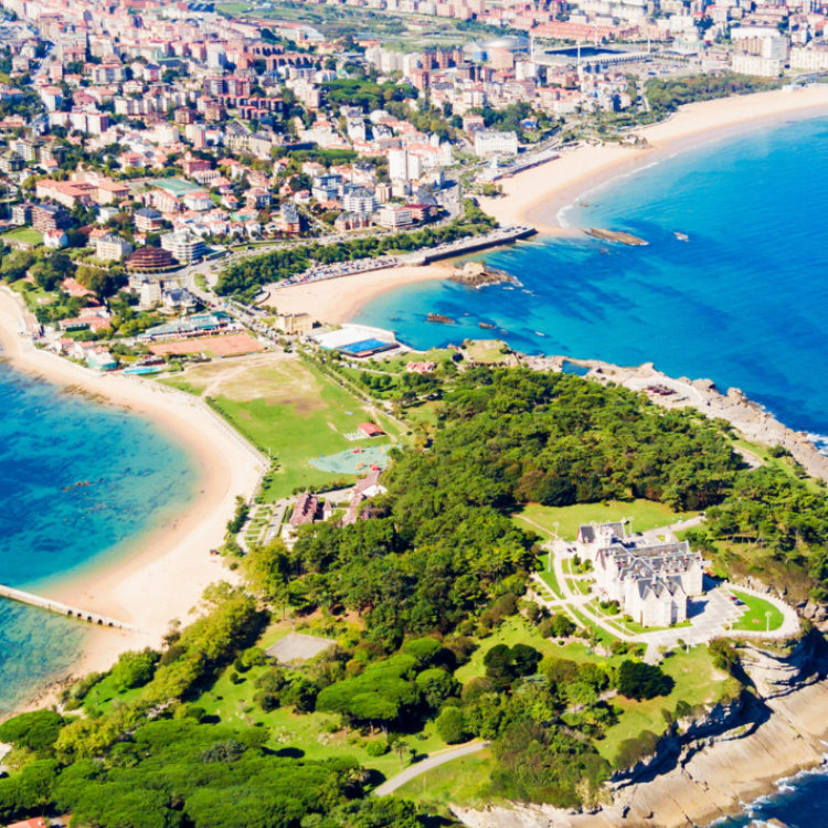 La alcaldesa promociona Santander como destino MICE